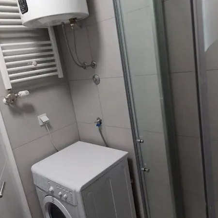 Ferienwohnung Dami Tuzla Exterior foto